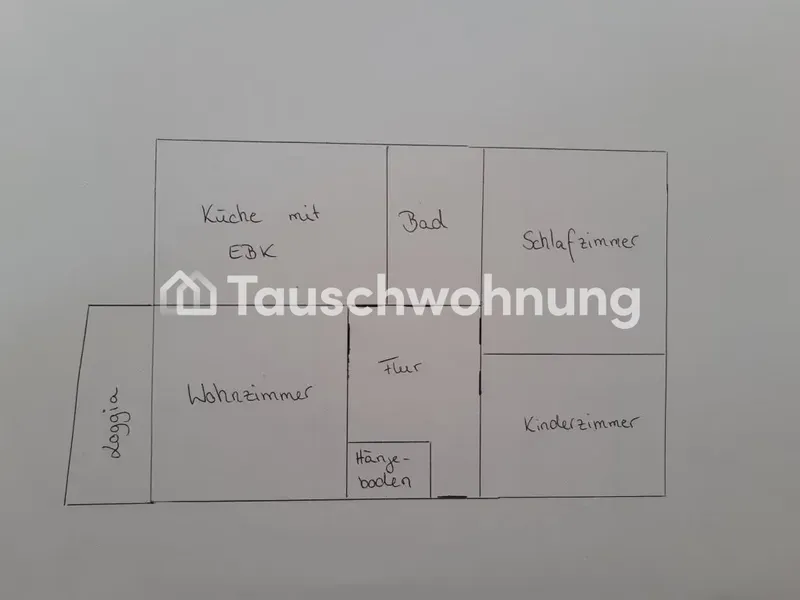 Tauschwohnung: Helle 3-Zi.-whg. mit Loggia + Aufzug gg. 4 Zi. mit Balkon — photo 1